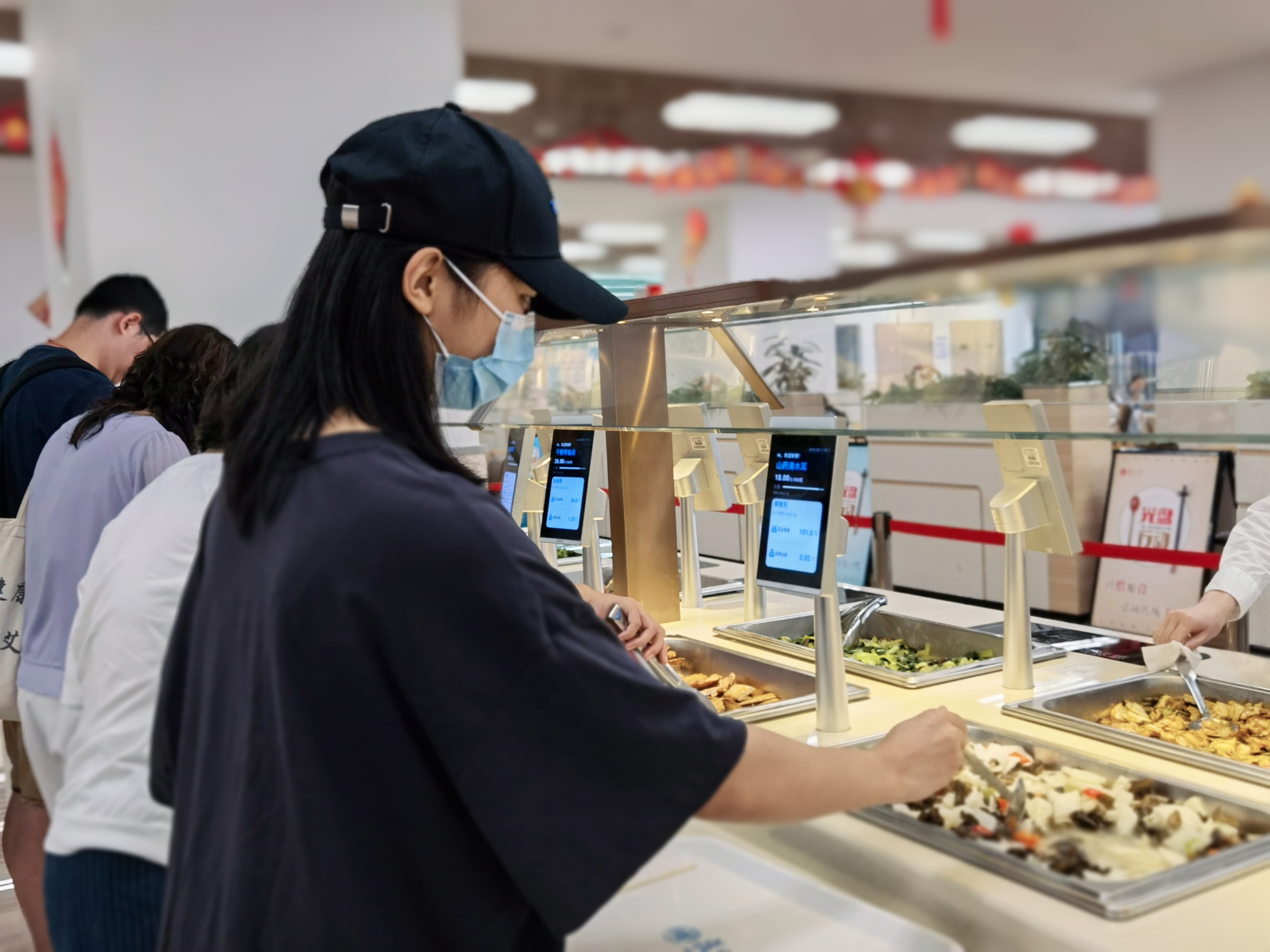 光盘行动 | 胜游亚洲自助称重计量智慧餐厅解决方案正式亮相复旦大学！(图3)